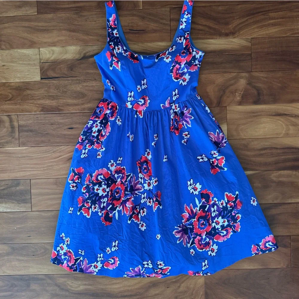 Anthropologie Donna Morgan Moonlit Garden Floral Dress size 8